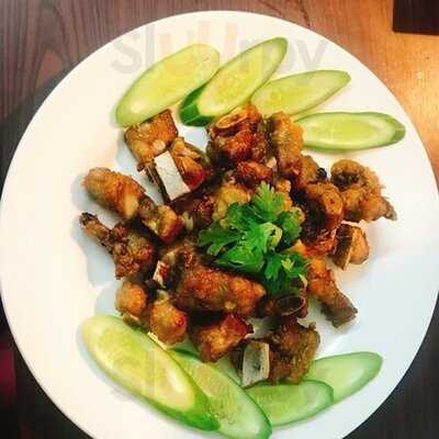 ร้านอาหารเฮลท์ตี้ สตรีม ฟู๊ดส์