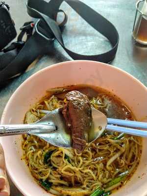 เป็ดคลองขวาง 