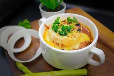 เฮฟเวิน เม็ท บาร์แอนด์บิสโทร