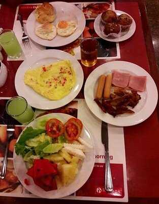 ร้านอาหาร แกลลอเรีย