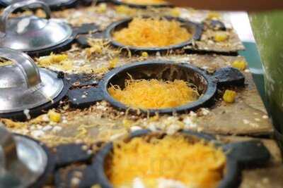 ถังทองศิริราช (ขนมถังแตก)