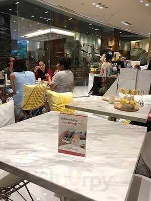 หอมสุวรรณ พีน่า พีน่า