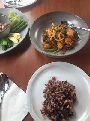 เรือนแม่หลุย - เดอะไนน์ พระรามเก้า