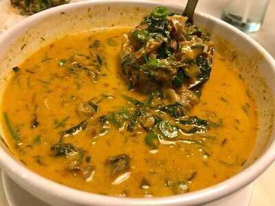 ร้านอาหาร จันทะนี (คุณอ๋อย จันทะนี)