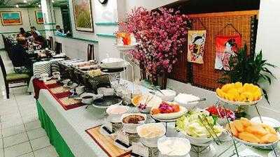 ร้านอาหารญี่ปุ่น เยลโล่ริบบอนโฮมคิทเช่น