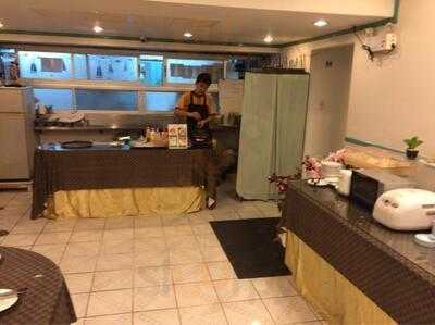 ร้านอาหารญี่ปุ่น เยลโล่ริบบอนโฮมคิทเช่น