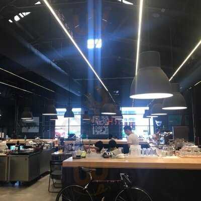 The Fox And The Moon Cafe