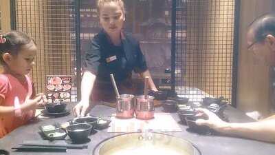 ทาซึ ชาบู-ยากิ สาขา เดอะ คริสตัล