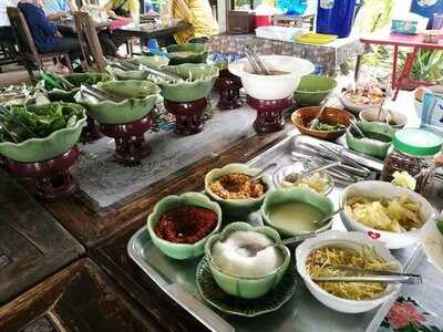 ขนมจีนบุฟเฟ่ต์