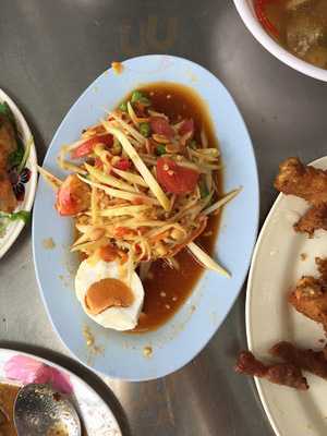 ก๋วยเตี๋ยวต้มยำ วัดปริวาส