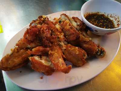 ก๋วยเตี๋ยวต้มยำ วัดปริวาส