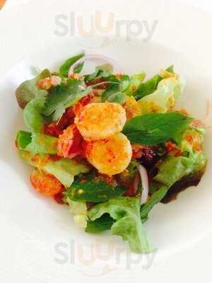 Threelicious Cafe & Eatery