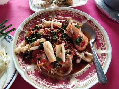 ร้านอาหาร เดลาวัน