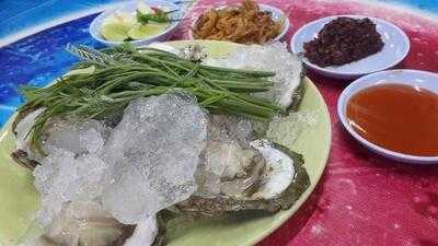 ร้านเจ๊นก ทะเลเผา