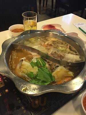 แฮปปี้สุกี้