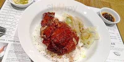 Four Seasons Petit - Chidlom