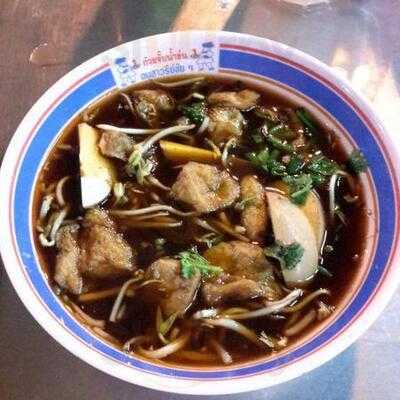 ก๋วยจั๊บน้ำข้น (อนุสาวรีย์ชัยฯ)