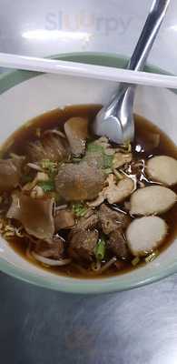 ก๋วยจั๊บน้ำข้น (อนุสาวรีย์ชัยฯ)