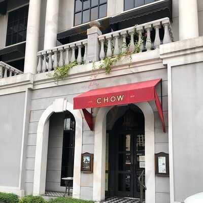 Chow Restaurant And Bar