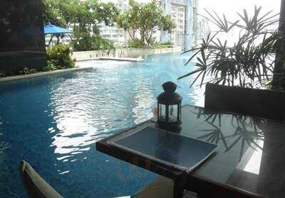 Marbles Winebar & Restaurant