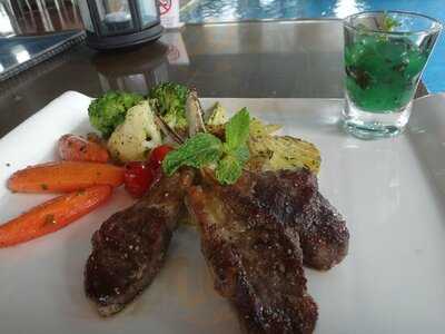 Marbles Winebar & Restaurant