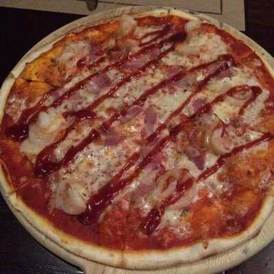 ไวน์คอนเนคชั่น - เดอะ คริสตัล วีรันด้า