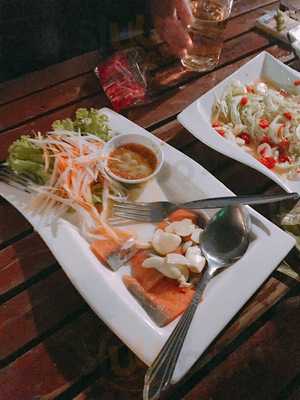 ร้านอาหาร บ้านราชเทวี