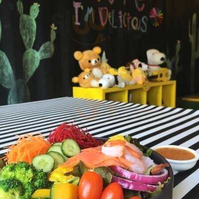 Bite Me I’m Delicious