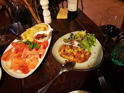 ร้านอาหารอิตาเลี่ยน ลากร็อตต้า