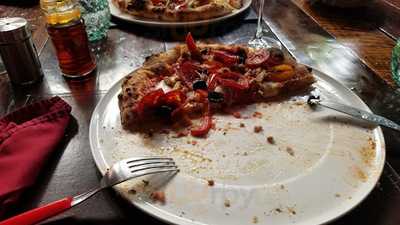 ร้านอาหารอิตาเลี่ยน ลากร็อตต้า