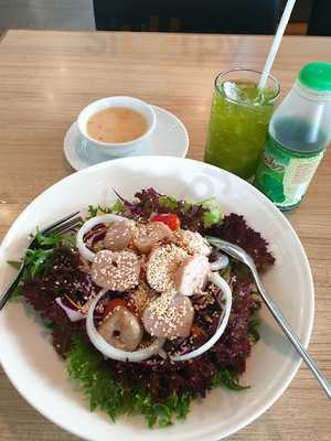 ก๋วยเตี๋ยวไก่แม่ศรีเรือน