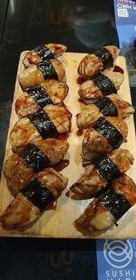 Sushi Hiro - Riverside Plaza