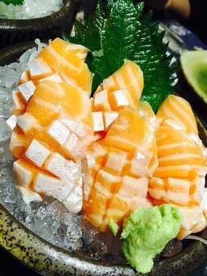 Sushi Hiro - Riverside Plaza