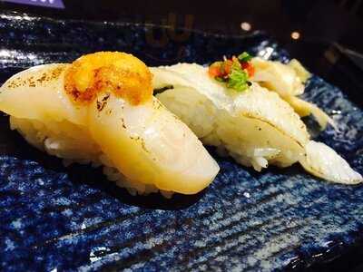 Sushi Hiro - Riverside Plaza