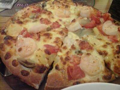 เดอะ พิซซ่า คอมปะนี สาขา เซนทรัล พลาซ่า ลาดพร้าว