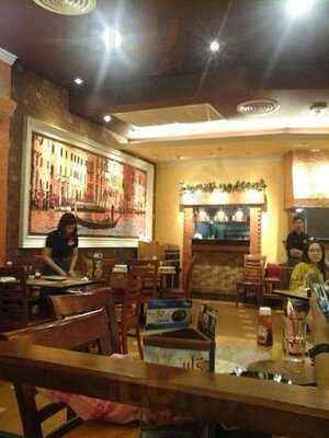 เดอะ พิซซ่า คอมปะนี สาขา เซนทรัล พลาซ่า ลาดพร้าว