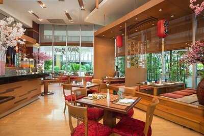 ห้องอาหารญี่ปุ่น ชินเซนซูชิบาร์