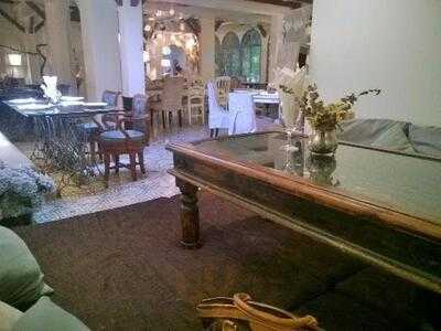 Al Majlis Tearoom