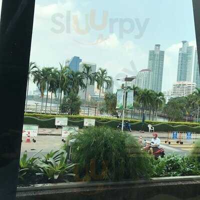 เลค แอนด์ พาร์ค