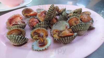 ป้าจิน หอยแครงลวก