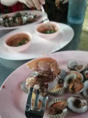 ป้าจิน หอยแครงลวก