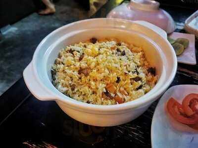 Clockwork Bar & Restaurant