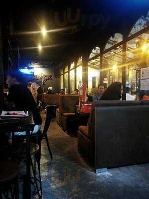 Clockwork Bar & Restaurant