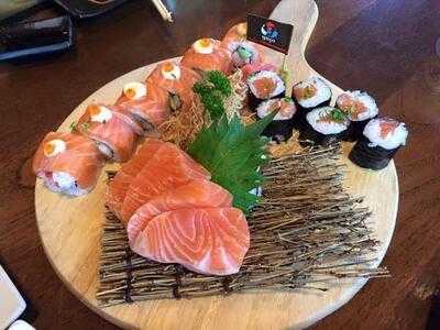 Yujo Sushi Bar & Bistro