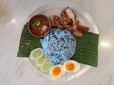 ร้านอาหาร เดอะเทอเรส - เซ็นทรัลลาดพร้าว