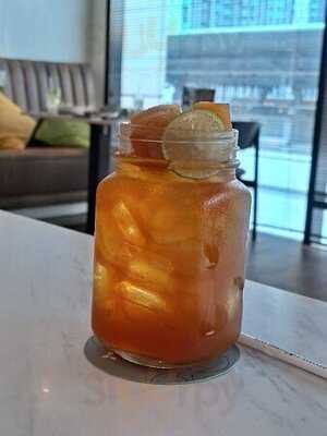 ร้านอาหาร เดอะเทอเรส - เซ็นทรัลลาดพร้าว