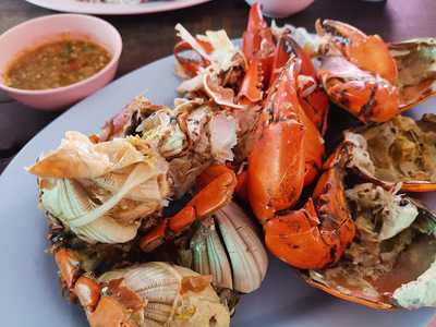 ร้านอาหาร แก้วกุ้งเผา
