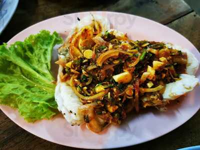 ร้านอาหาร แก้วกุ้งเผา