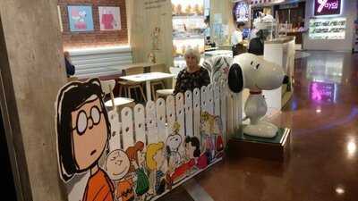 Charlie Brown Cafe - Mbk Center