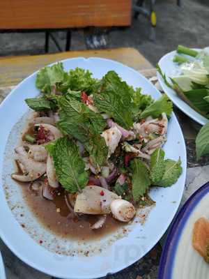 อภิชาติซีฟู้ด